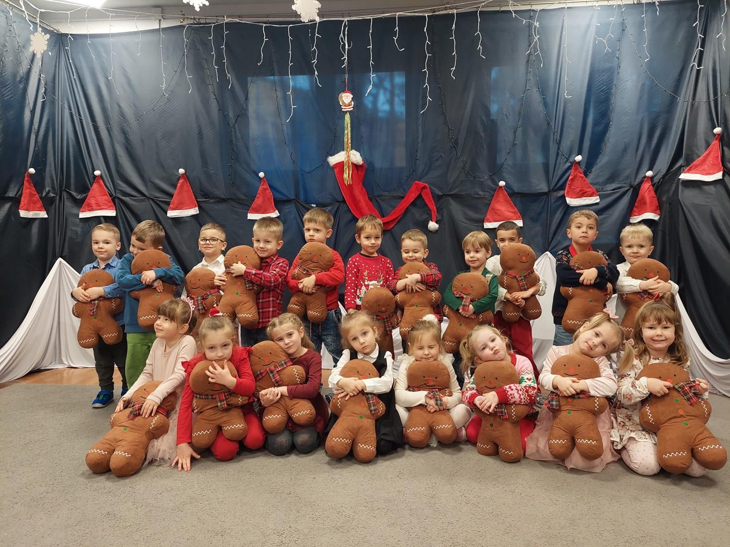 20251209_122552_1440x1080