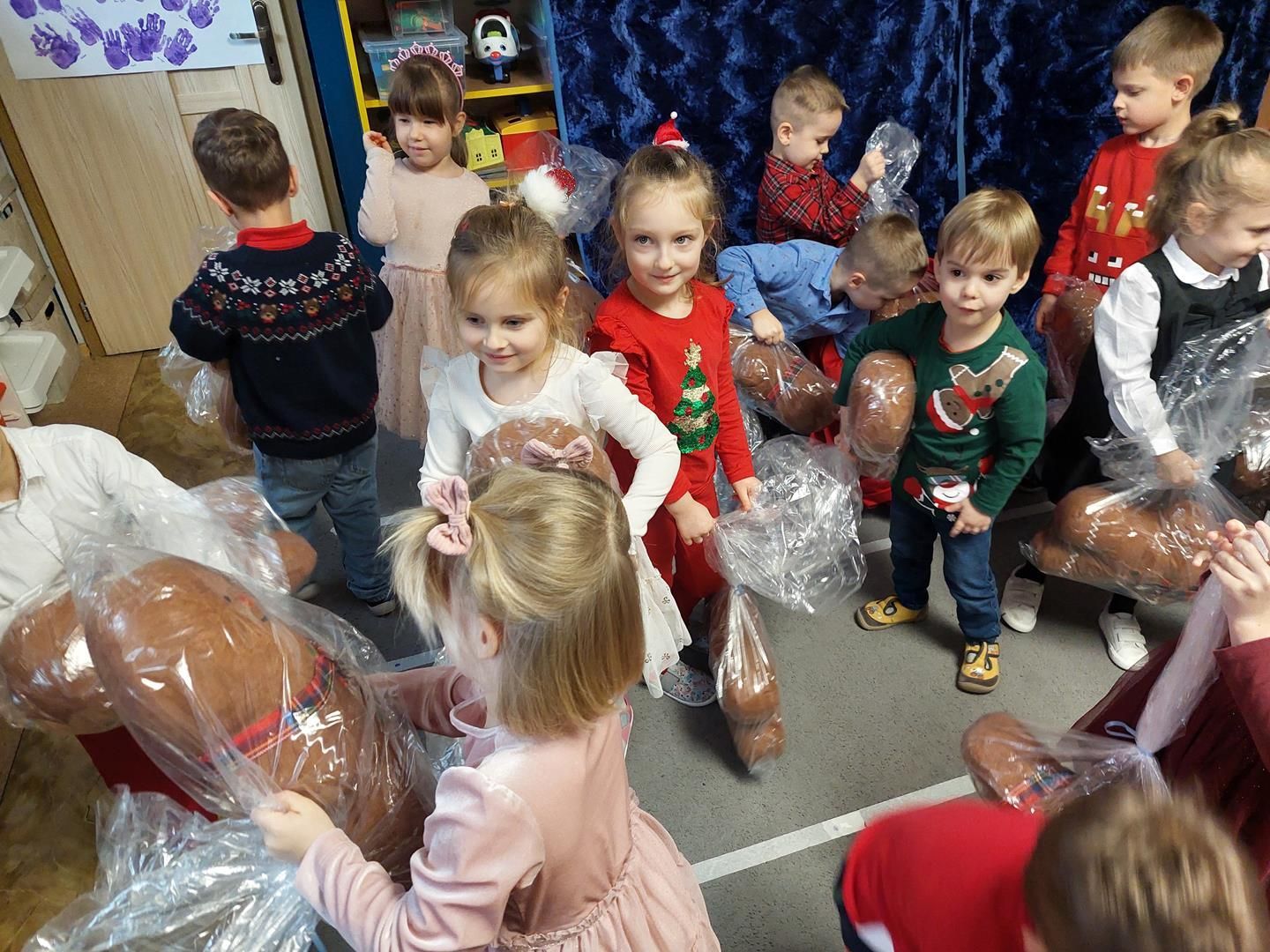 20251209_121206_1440x1080