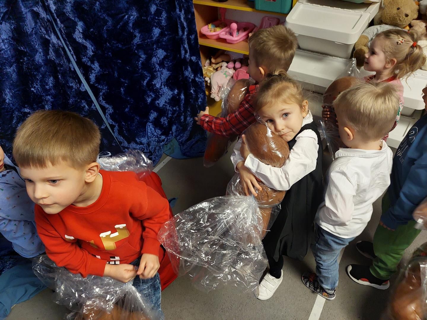 20251209_121223_1440x1080