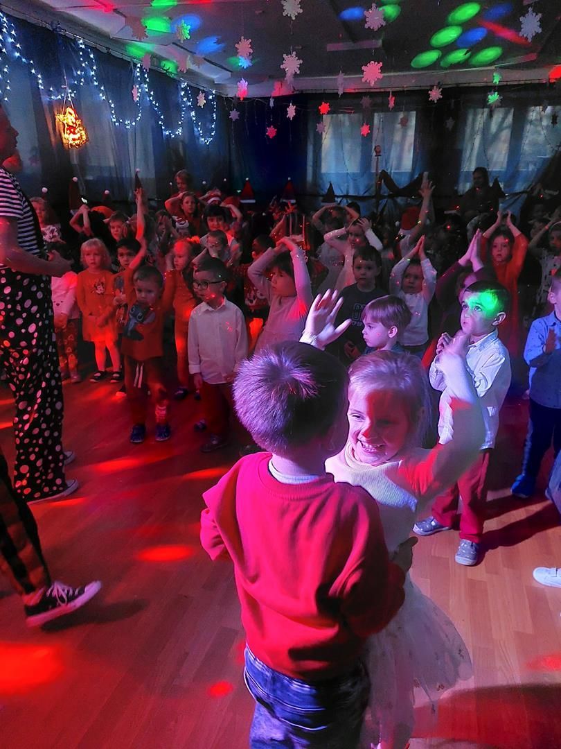 20251209_100101_1440x1080