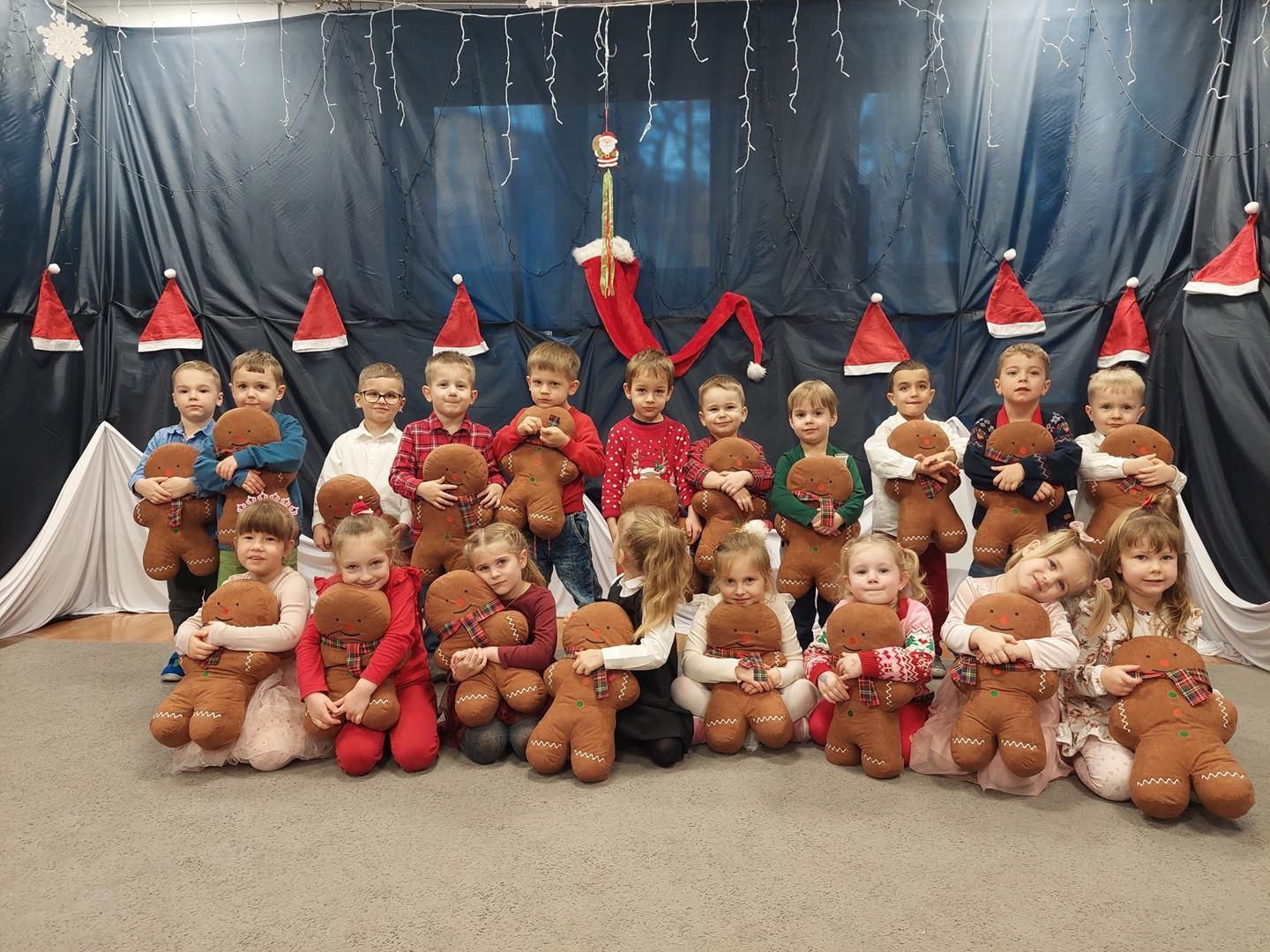 20251209_122615_1440x1080