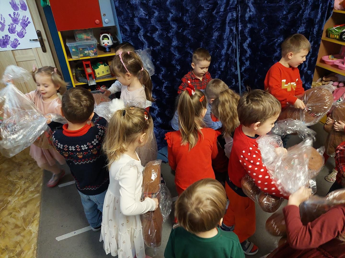 20251209_121157_1440x1080