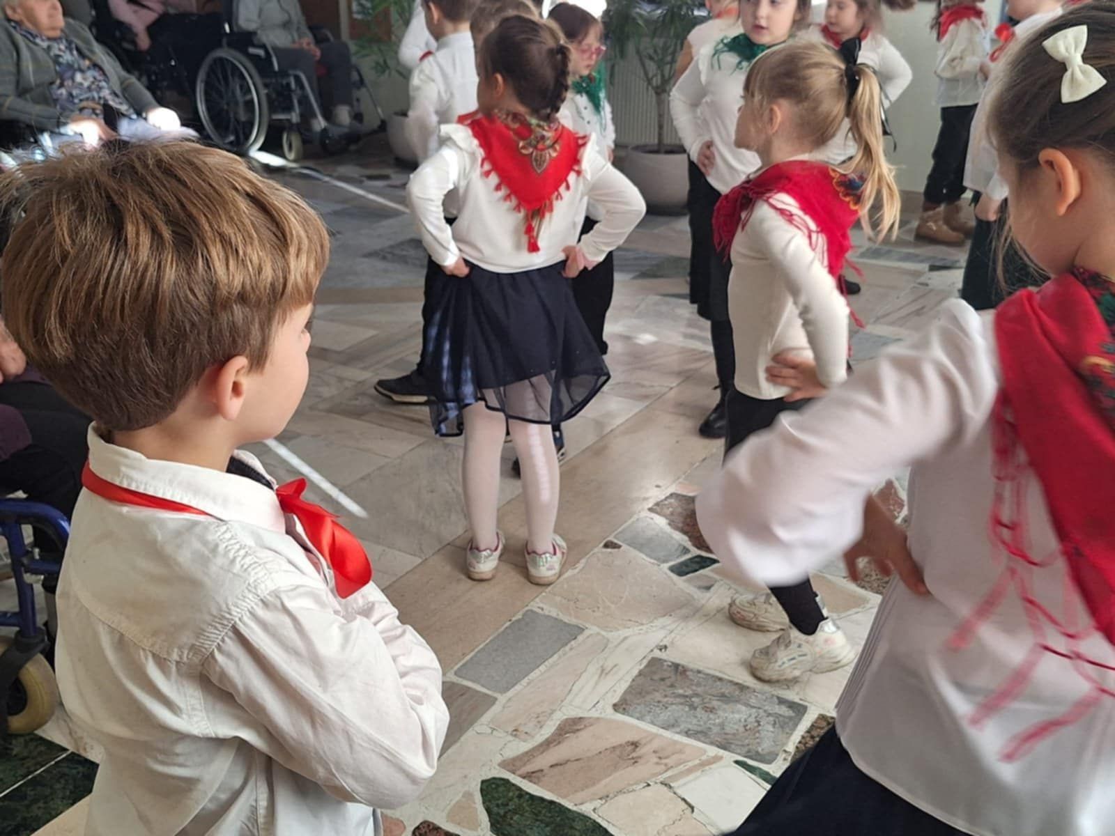 Messenger_creation_365B82B0-8F07-4FDA-A7A0-6B91D93582F4