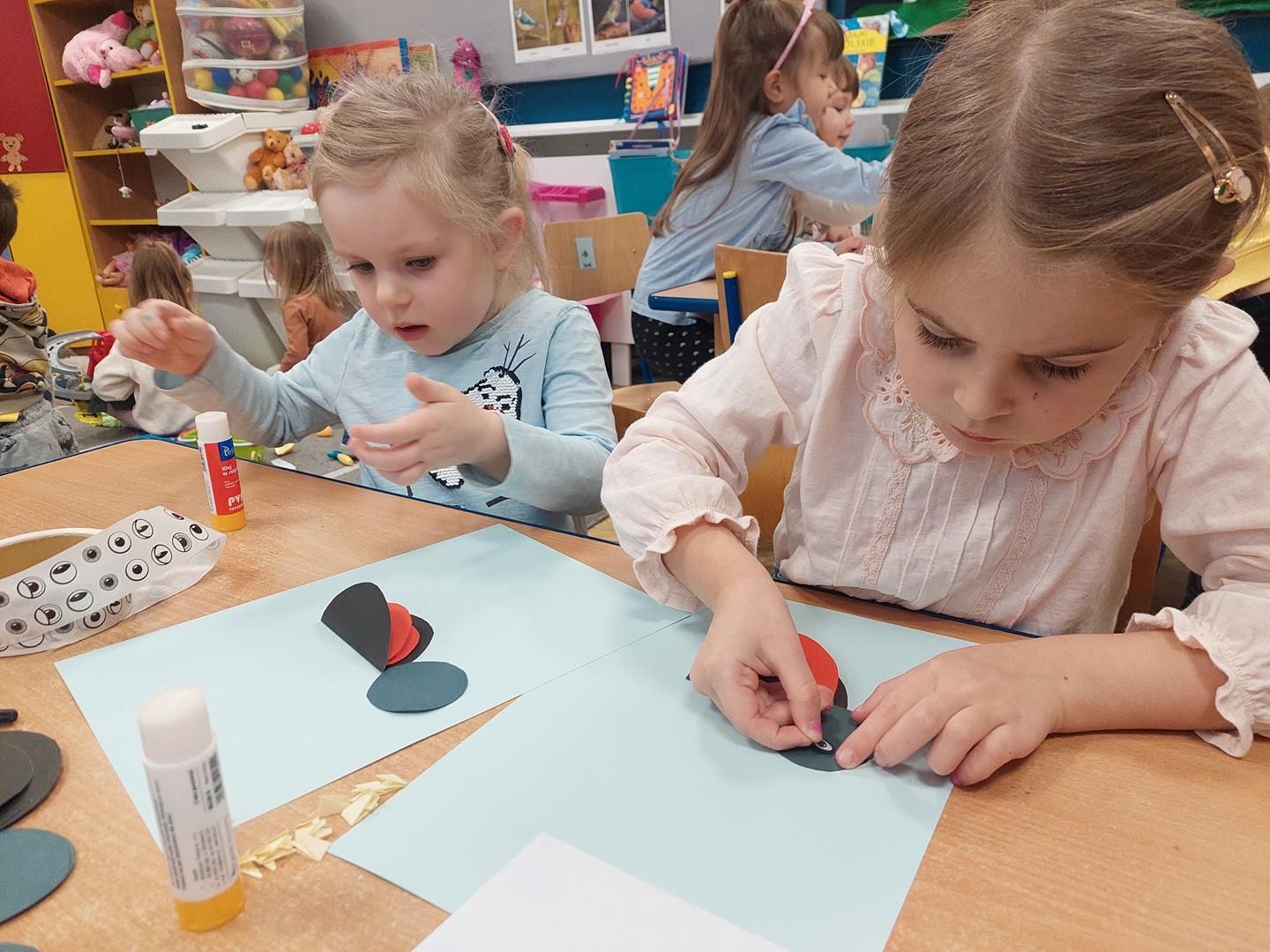 20251202_100943_1440x1080