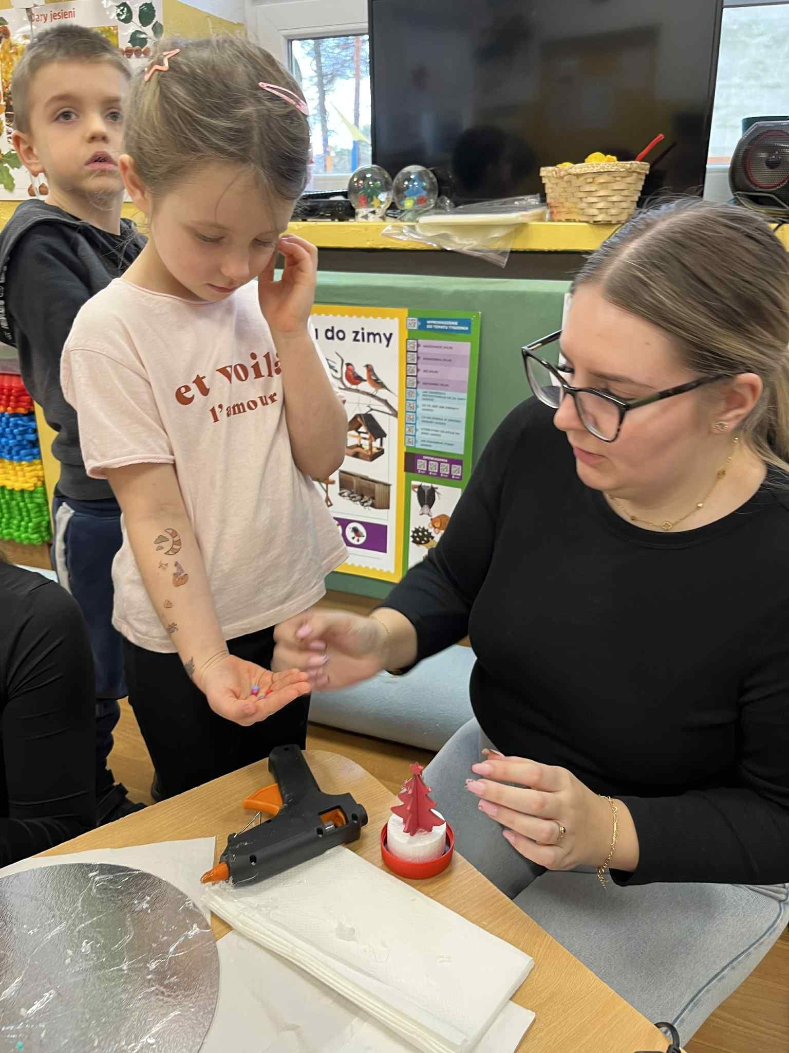 76e71269-baf9-462b-b725-d198b0a0e388