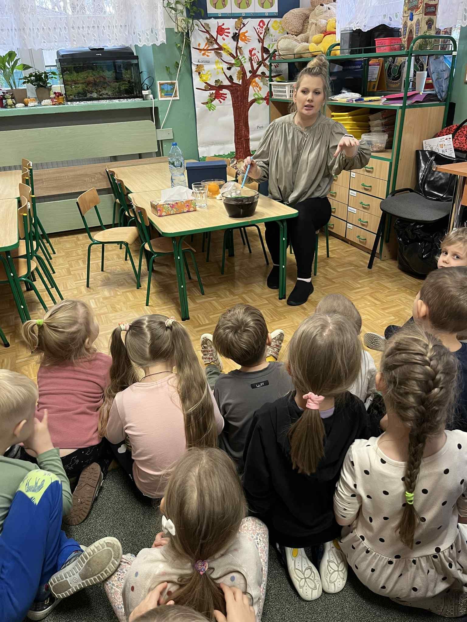 f65c613a-4de3-4999-96d2-7b6ed094c913