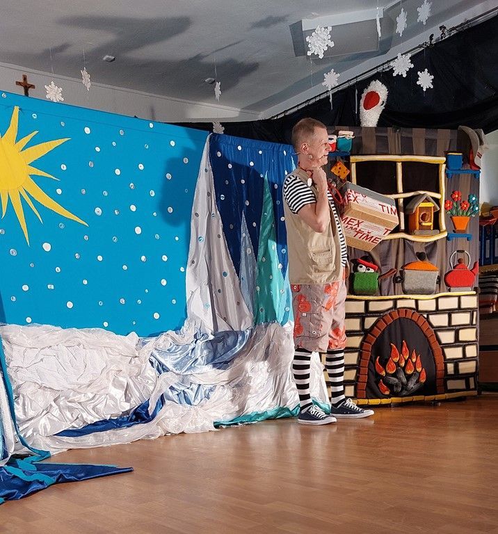 20260113_095430_716x768