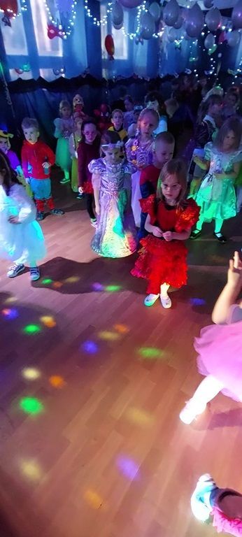 20260203_100755 - frame at 0m3s_346x768