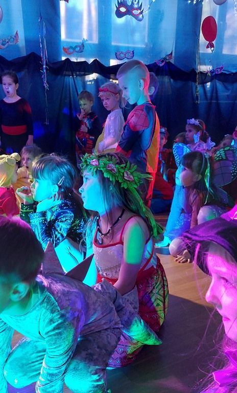 20260203_095054_464x768