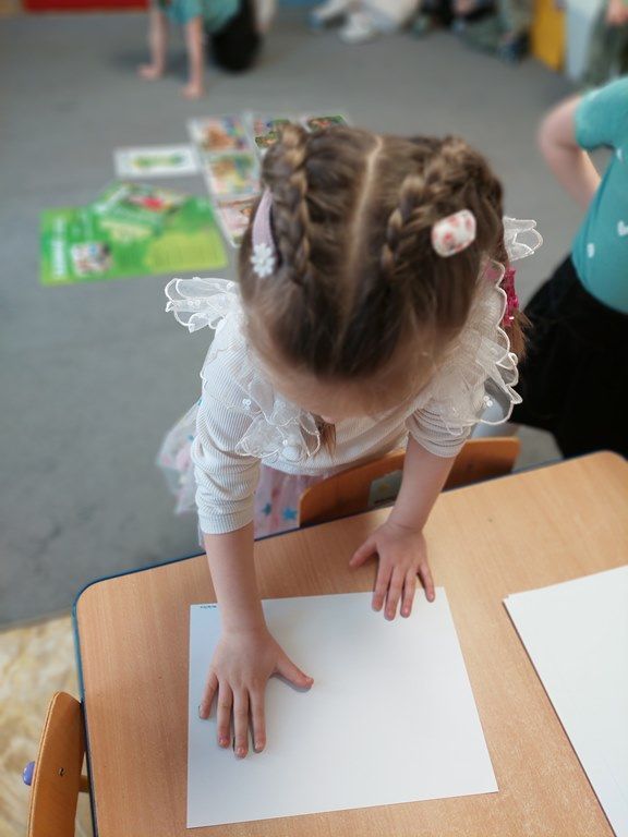 20260305_094323_1024x768