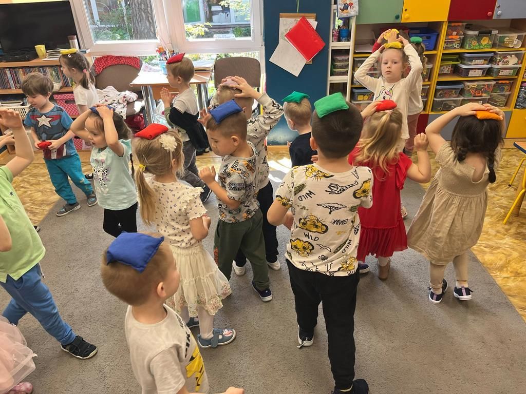 4145b7ac-9919-415a-b405-6fd70be71323