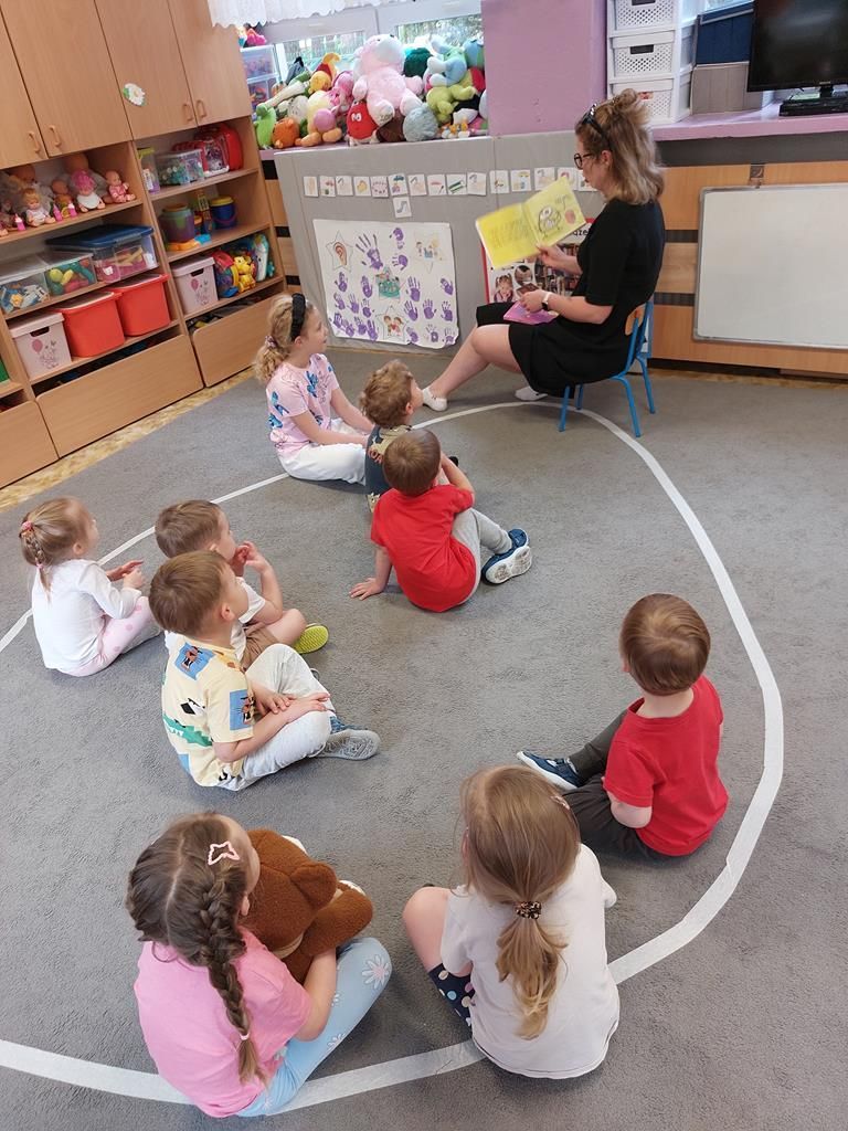 mama Piotrka czyta (1)