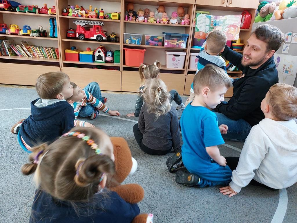 Tata Piotrka czyta (15)