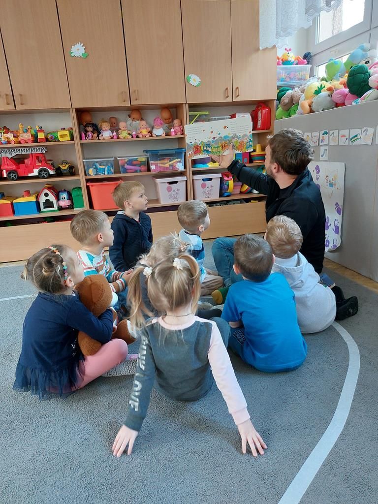 Tata Piotrka czyta (16)