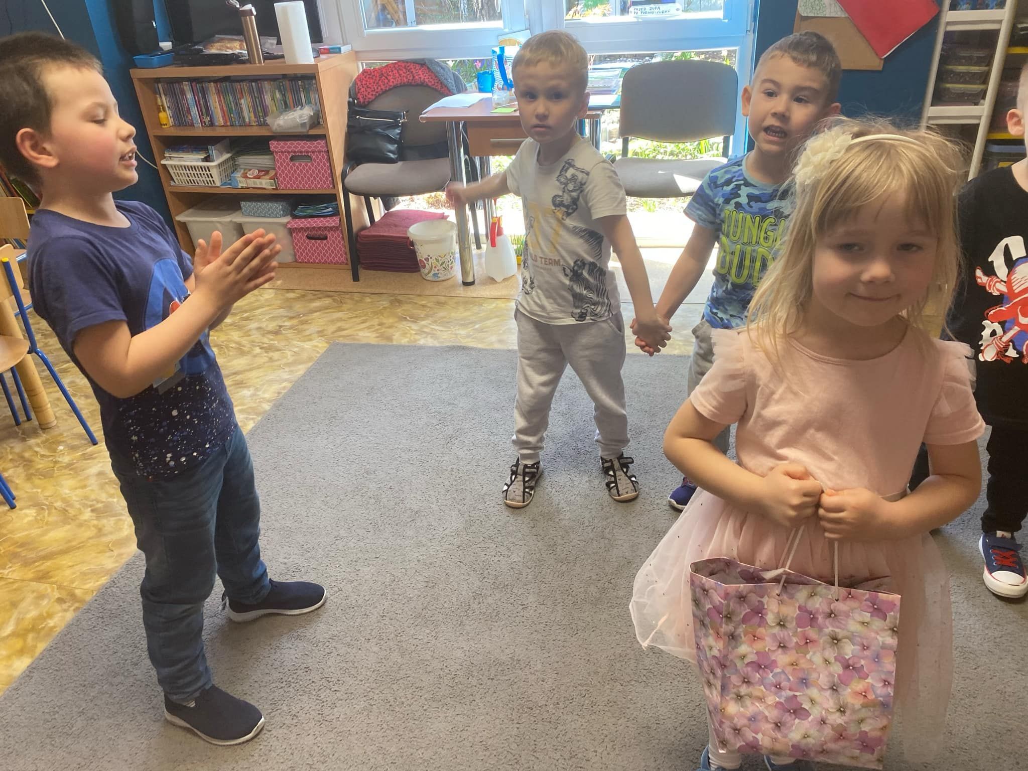 744ce833-888c-466e-b922-c648885cf0dd