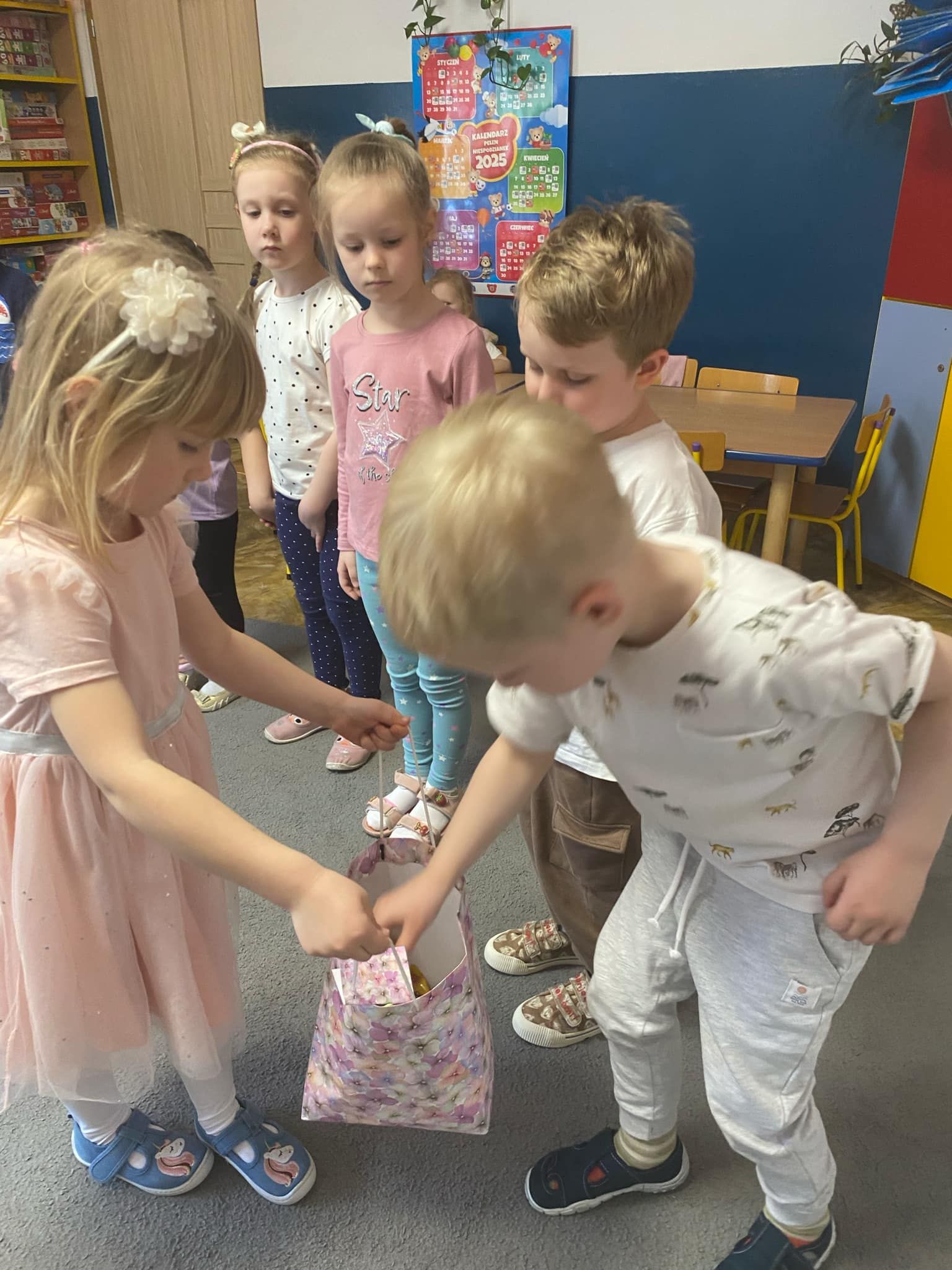 fa4da824-ab81-42d1-a576-e8db50a46598