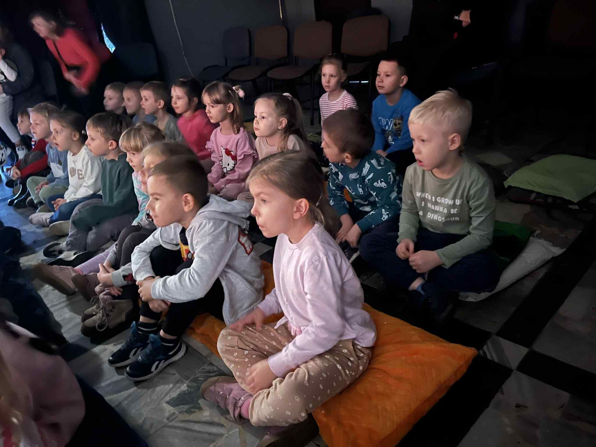 8b96109b-b1df-400d-ac1d-a842bc7b4866