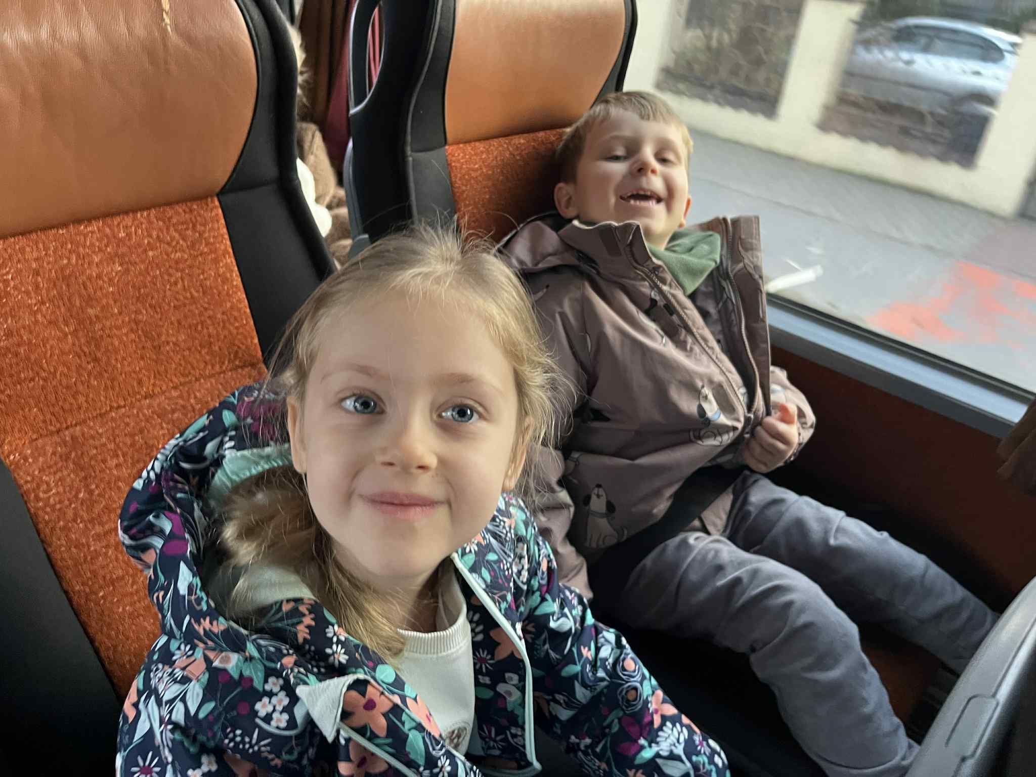 f715704e-afcb-4aa0-92bc-8668c11b2c8e