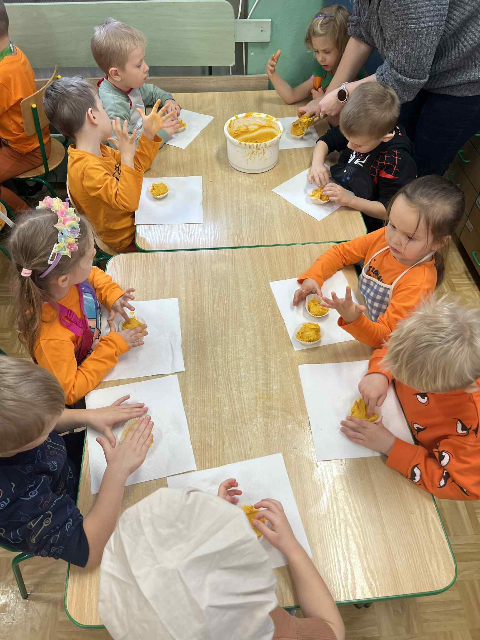 02e57ad9-3a83-4c6a-8348-2bd5b8d29435