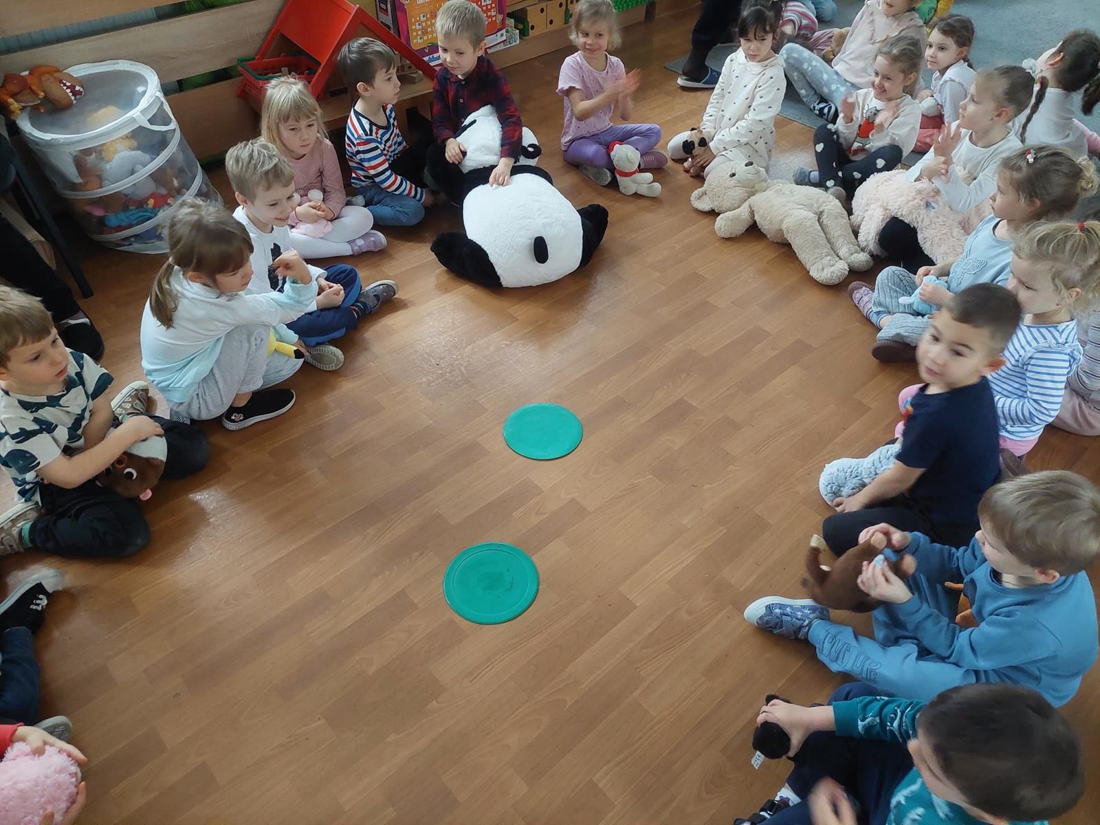 20251125_100424_1600x1200