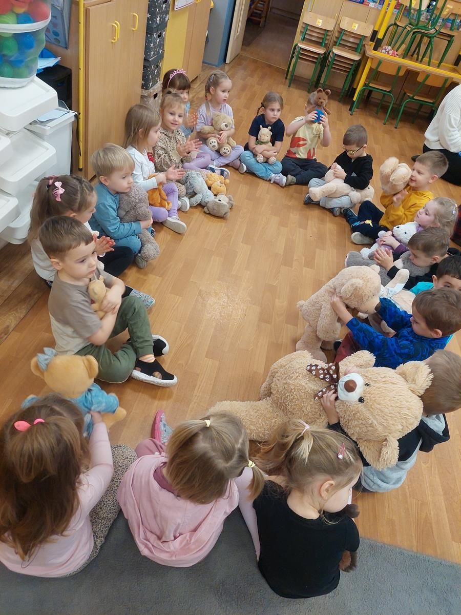 20251125_093000_1600x1200