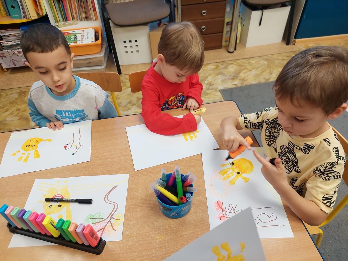 20251211_114500_1440x1080