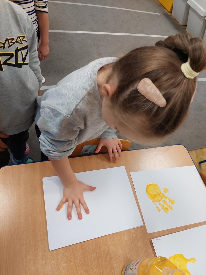 20251211_092352_1440x1080